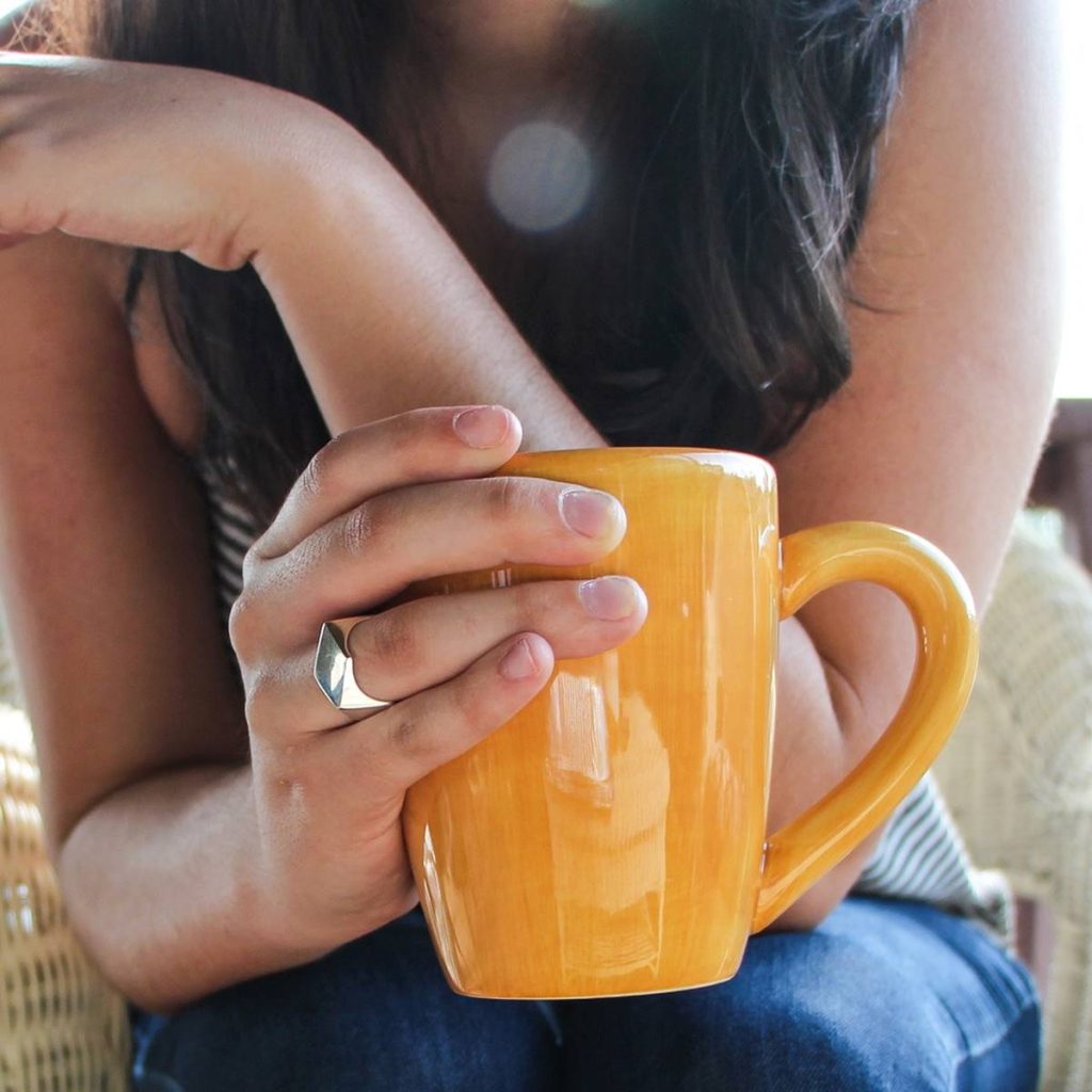 7 drinks to start the day right (caffeine-free)