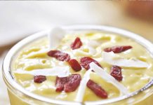 Mango, pineapple and banana smoothie Mango, pineapple and banana smoothie